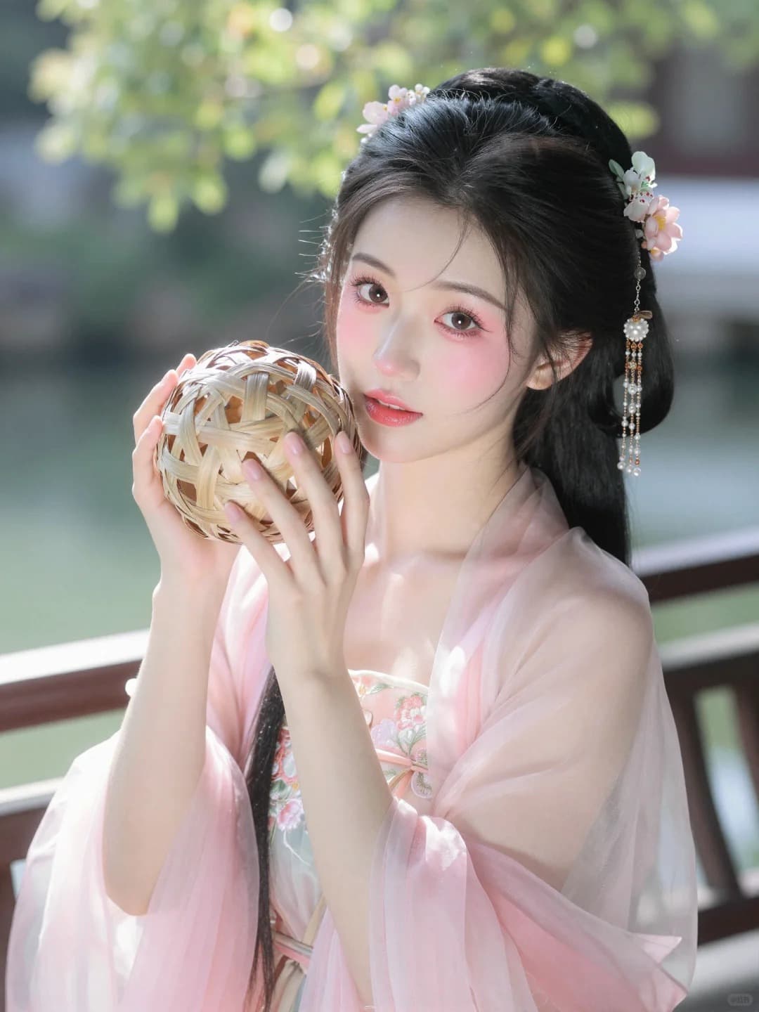 Hanfu portrait example 3